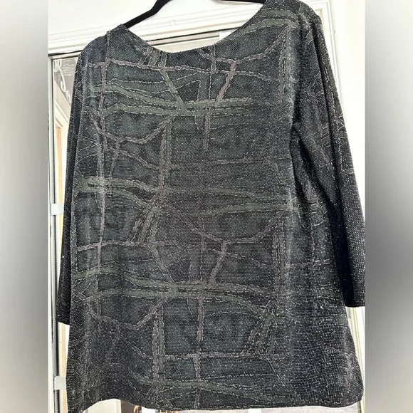 Chico’s Design Women’s Metallic Top Size 3 - Picture 2 of 6